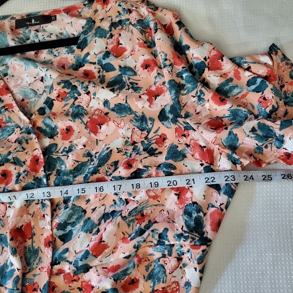 Plus Size 2X Wrap Blouse Short Sleeves V-Neck Light Summer Top - Picture 9 of 13